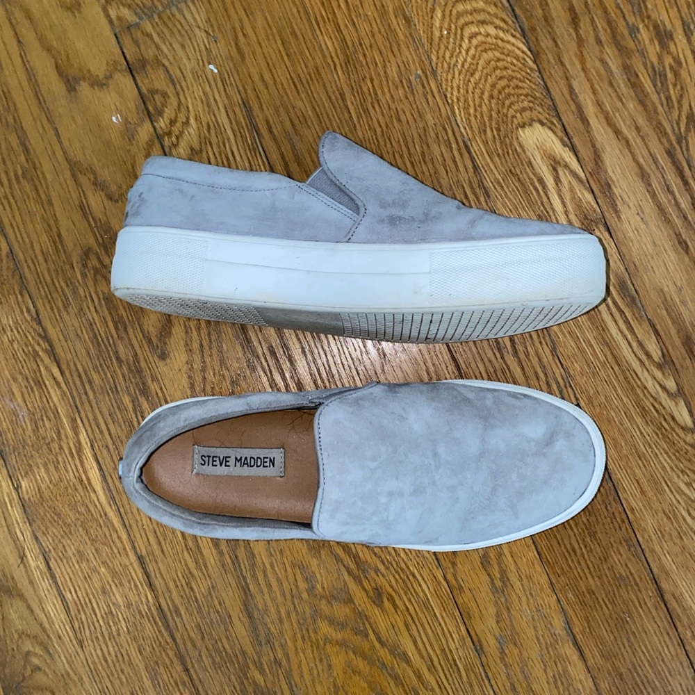 Steve Madden grey platforms!